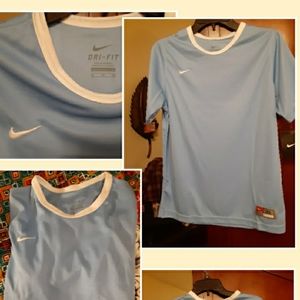 GUYS NIKE! NWT